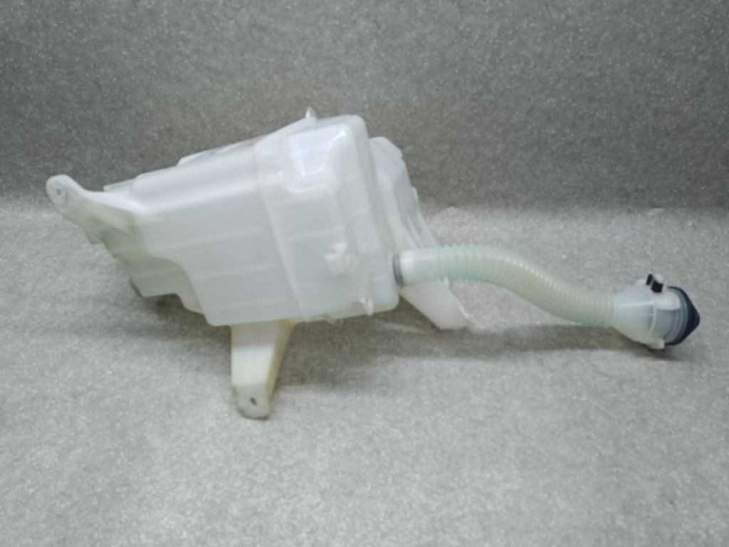 85315-42240 | Бачок омивача TOYOTA RAV4 05-12 - Фото 4