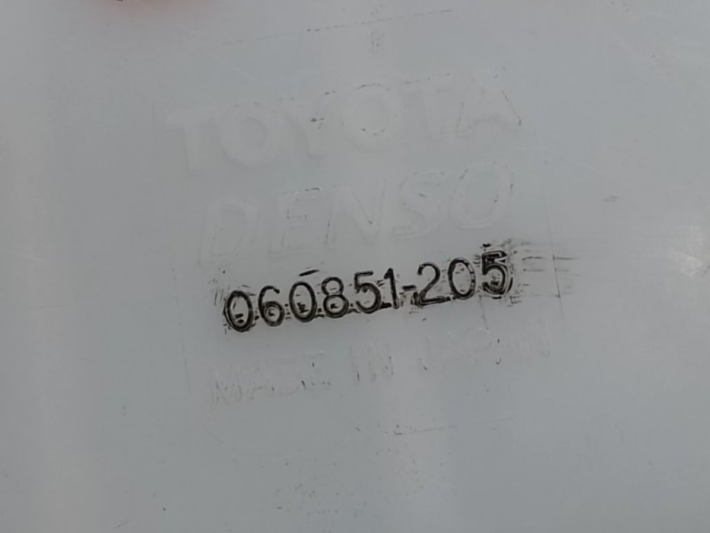 85315-42240 | Бачок омивача TOYOTA RAV4 05-12 - Фото 6