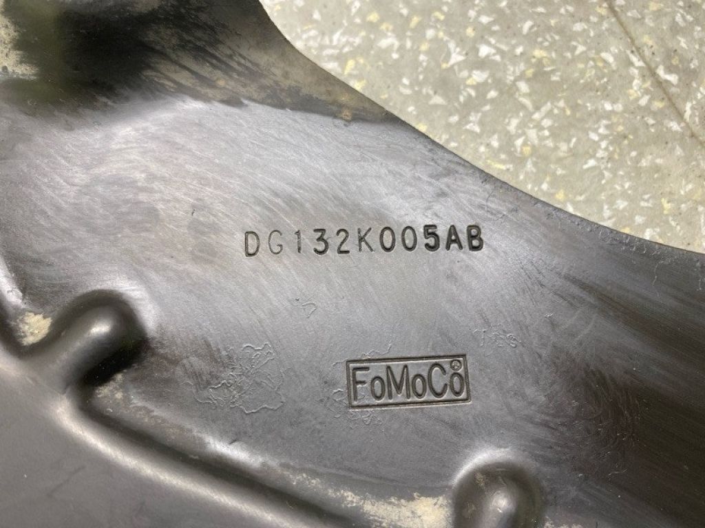 DG1Z-2K005-A | Защита тормозного диска передн. лев. FORD FLEX 08-19 - Фото 3