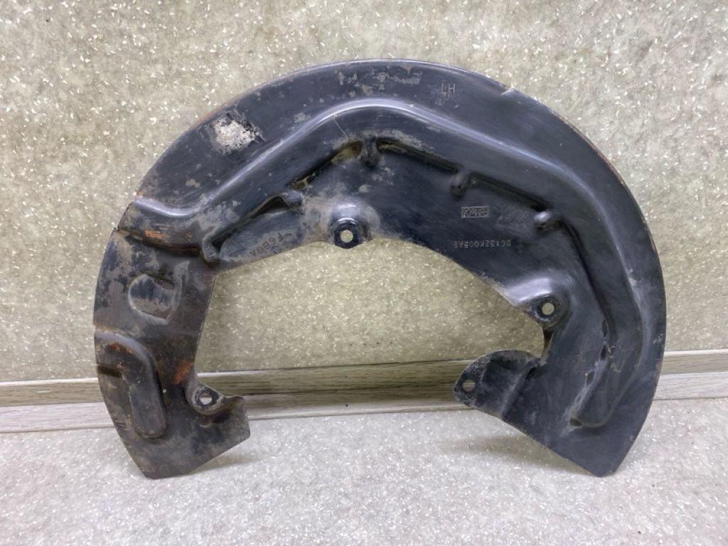 DG1Z-2K005-A | Защита тормозного диска передн. лев. FORD FLEX 08-19 - Фото 2