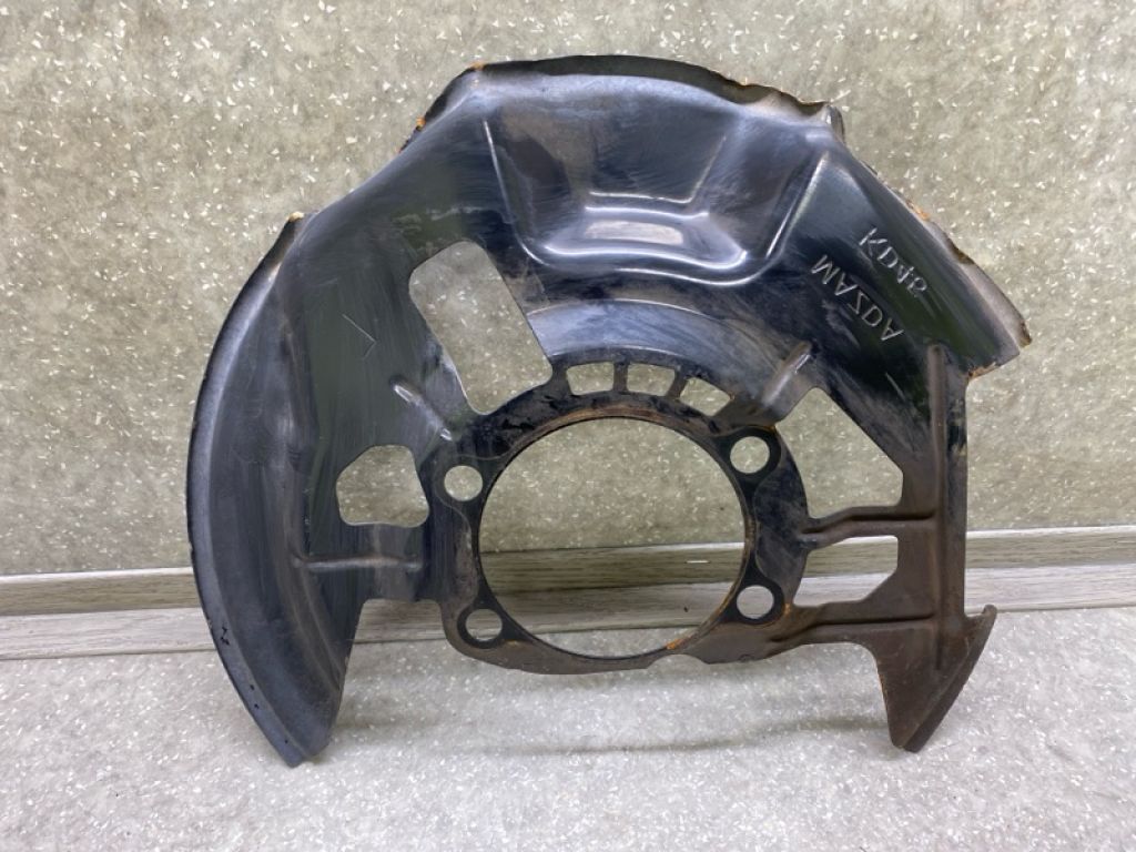 KD45-33-271C | Захист гальмівного диска передн. лів. MAZDA 3 BM 13-19 - Фото 2