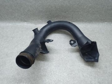 Патрубок воздушного фильтра TOYOTA RAV4 05-12