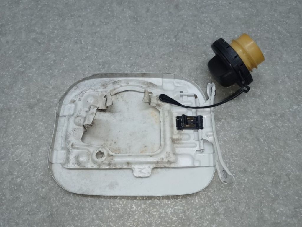 77350-42070 | Лючок топливного бака TOYOTA RAV4 05-12 - Фото 2