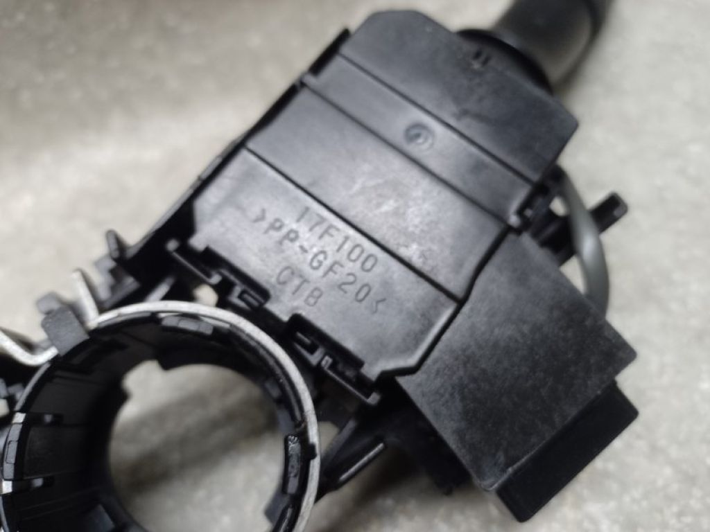 84140-47081 | Підрульовий перемикач лів. TOYOTA RAV4 05-12 - Фото 4