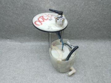 паливний насос TOYOTA RAV4 05-12