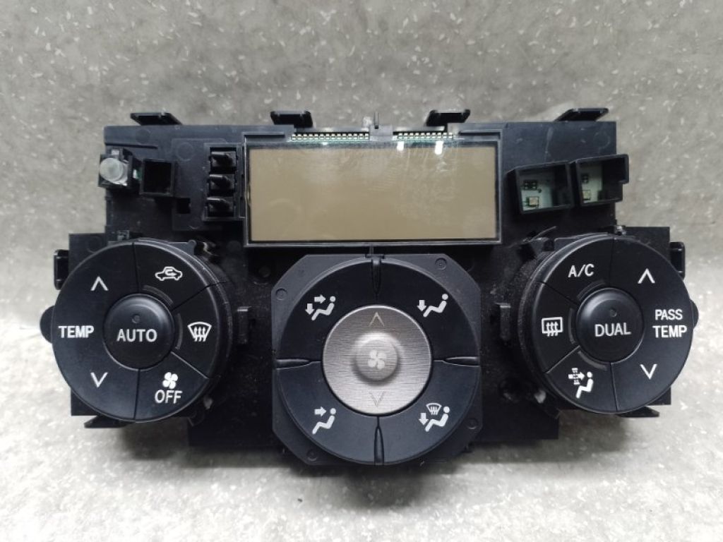 55900-42260 | Блок управления печкой TOYOTA RAV4 05-12
