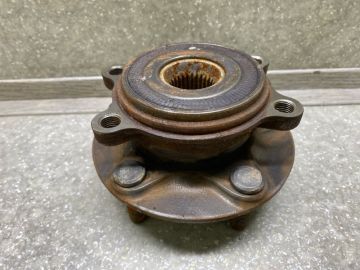 Ступица передн. MAZDA 3 BM 13-19