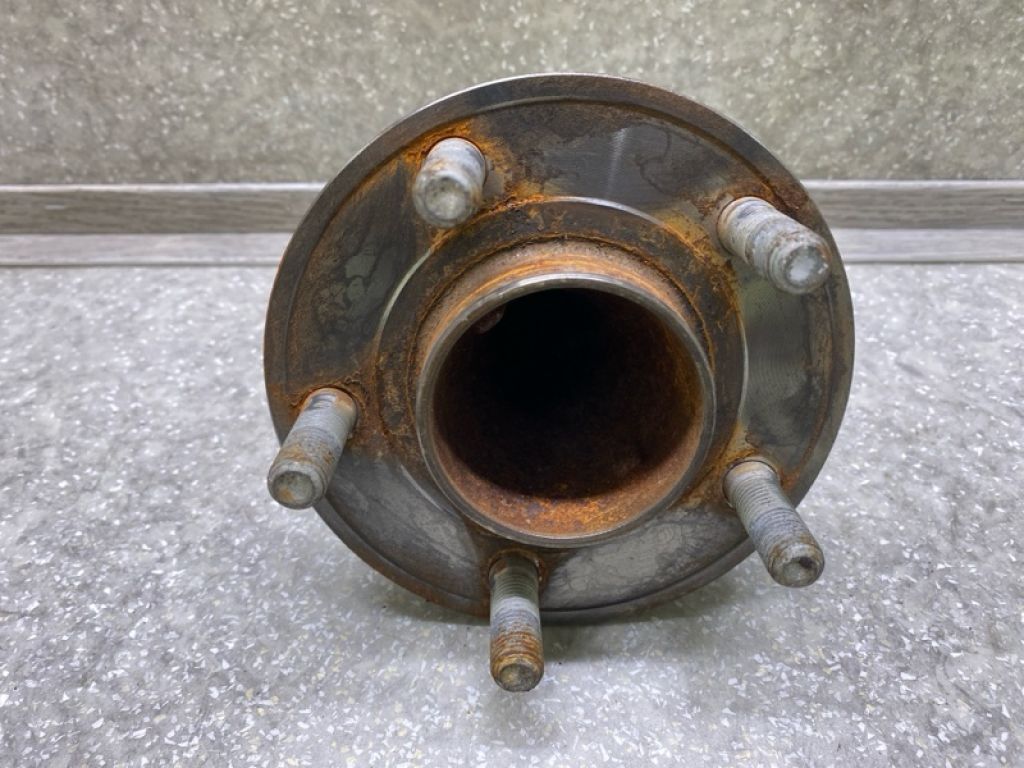 LX6Z-1109-A | Маточина колеса задн. FORD ESCAPE 19 - - Фото 4