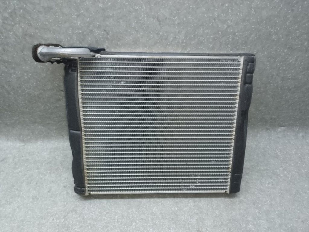 88501-26210 | Випарник кондиціонера TOYOTA RAV4 05-12
