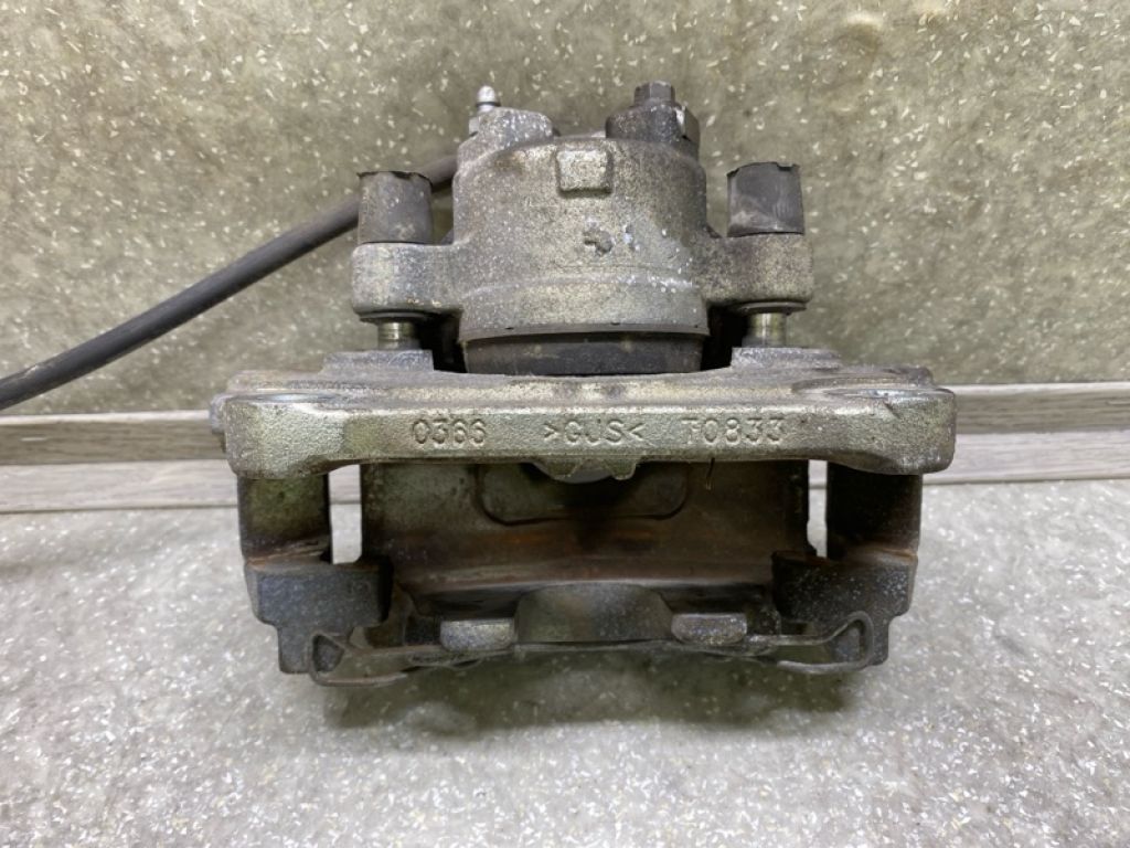 JX6Z-2B121-K | Супорт гальмівний передн. лів. FORD ESCAPE 19 - - Фото 3