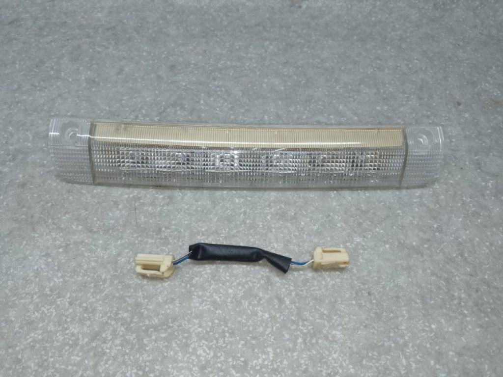 81570-42070 | Стоп сигнал TOYOTA RAV4 05-12