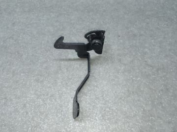 Гак замка капота TOYOTA RAV4 05-12