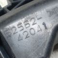 52562-42041 | Кронштейн заднього бампера прав. TOYOTA RAV4 05-12 - Прев'ю 3