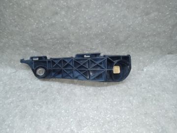 Кронштейн переднего бампера (на крыле) лев. TOYOTA RAV4 05-12