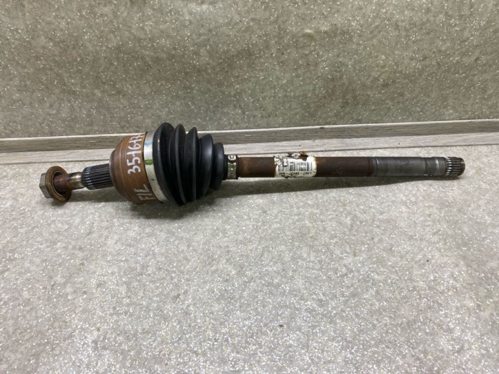 LX6Z-3B437-A | Привід передній лів. FORD ESCAPE 19 -