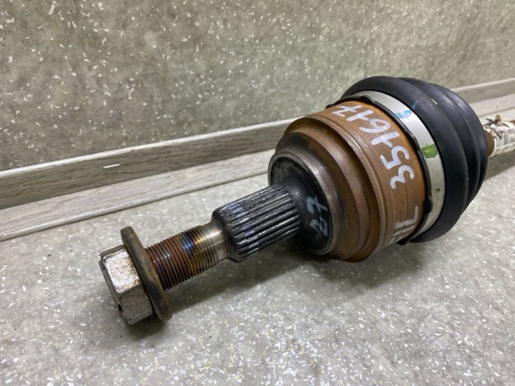 LX6Z-3B437-A | Привід передній лів. FORD ESCAPE 19 - - Фото 2