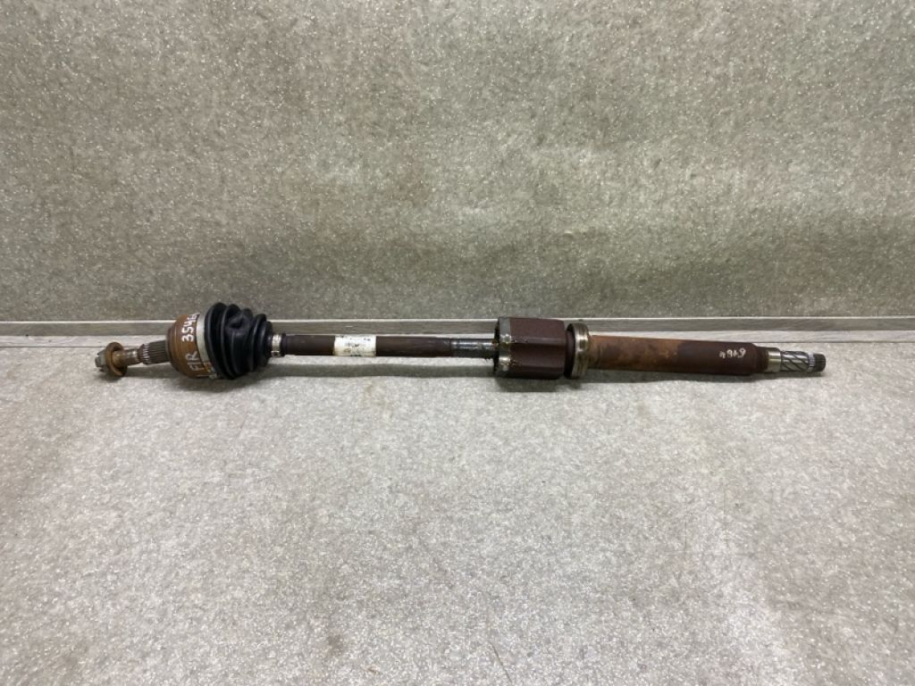 LX6Z-3B436-L | Привід передній прав. FORD ESCAPE 19 -