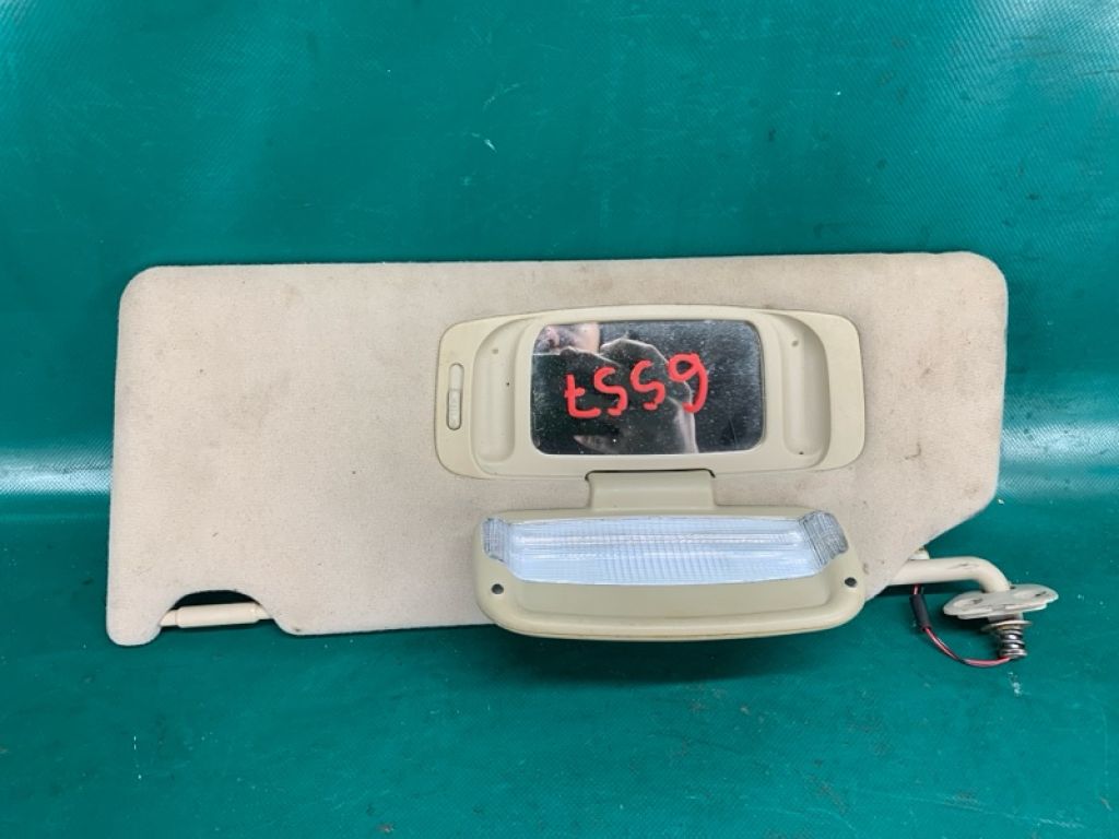 74320AC293A1 | Козырек солнцезащитный лев. TOYOTA AVALON 05-12 - Фото 2