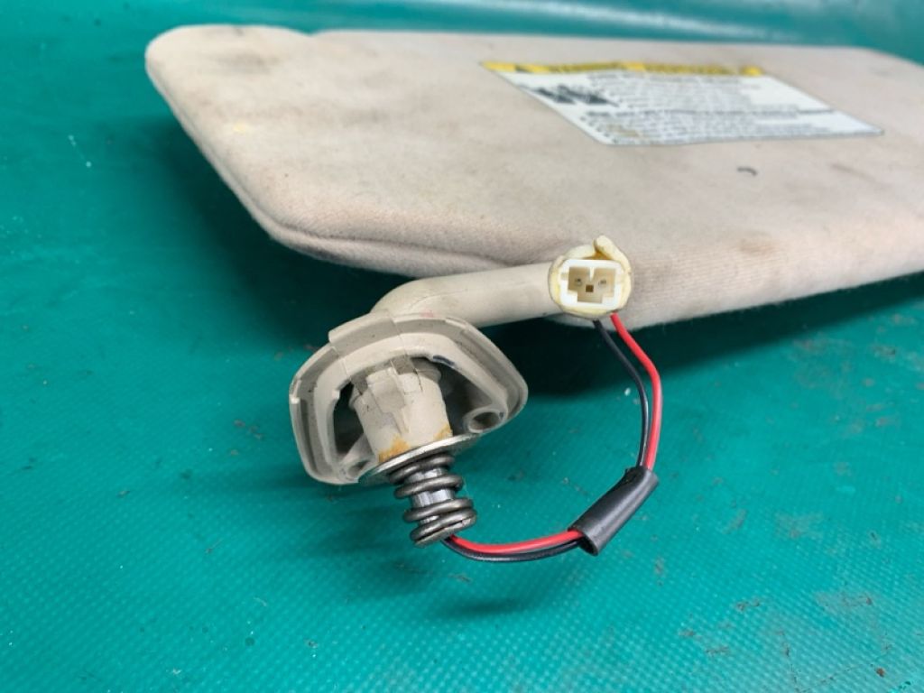 74320AC293A1 | Козырек солнцезащитный лев. TOYOTA AVALON 05-12 - Фото 4