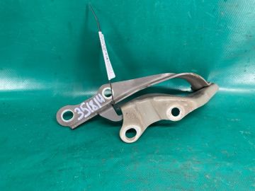 Петля капота прав. TOYOTA AVALON 05-12