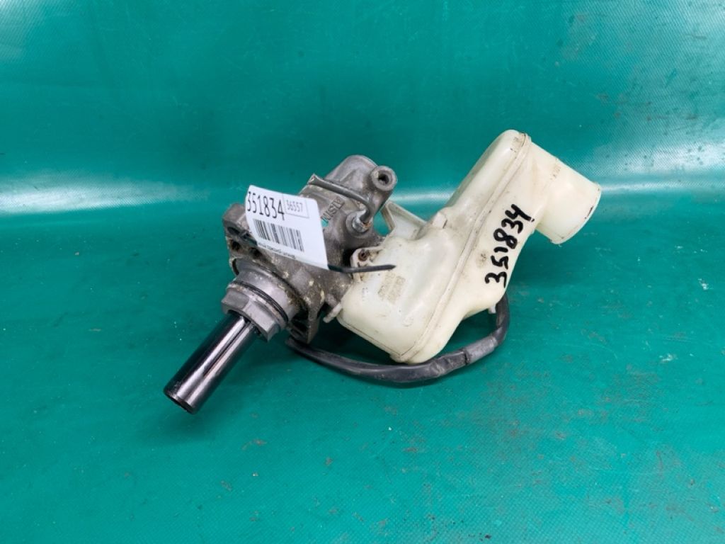 4702807010 | Главный тормозной цилиндр TOYOTA AVALON 05-12