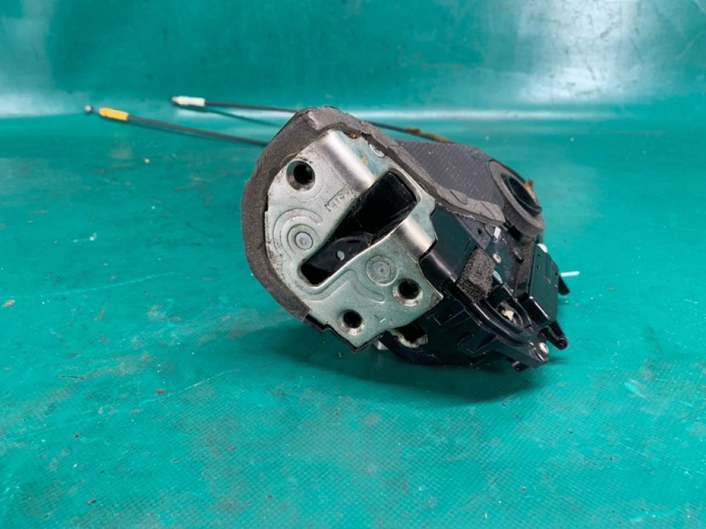 69060AC030 | Замок двері задн. лів. TOYOTA AVALON 05-12 - Фото 3