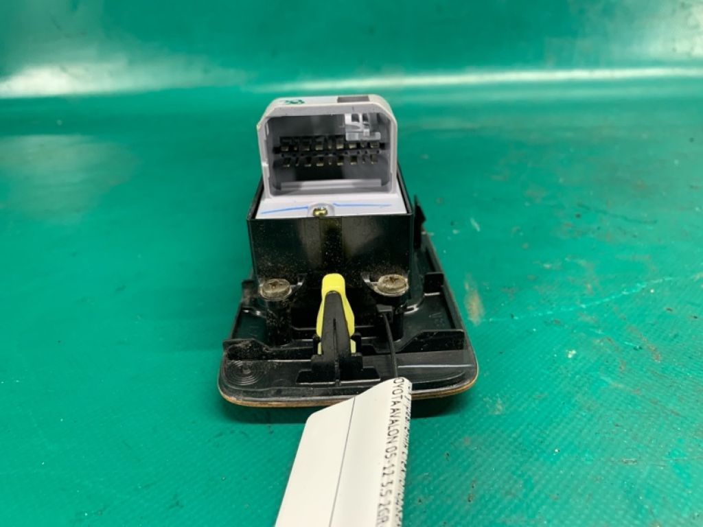 84040AC030 | Блок керування склопідіймачами передн. лів. TOYOTA AVALON 05-12 - Фото 3