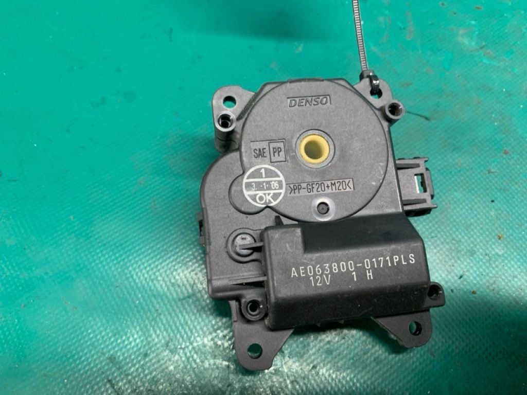 8710607140 | Моторчик заслонки печки TOYOTA AVALON 05-12 - Фото 3