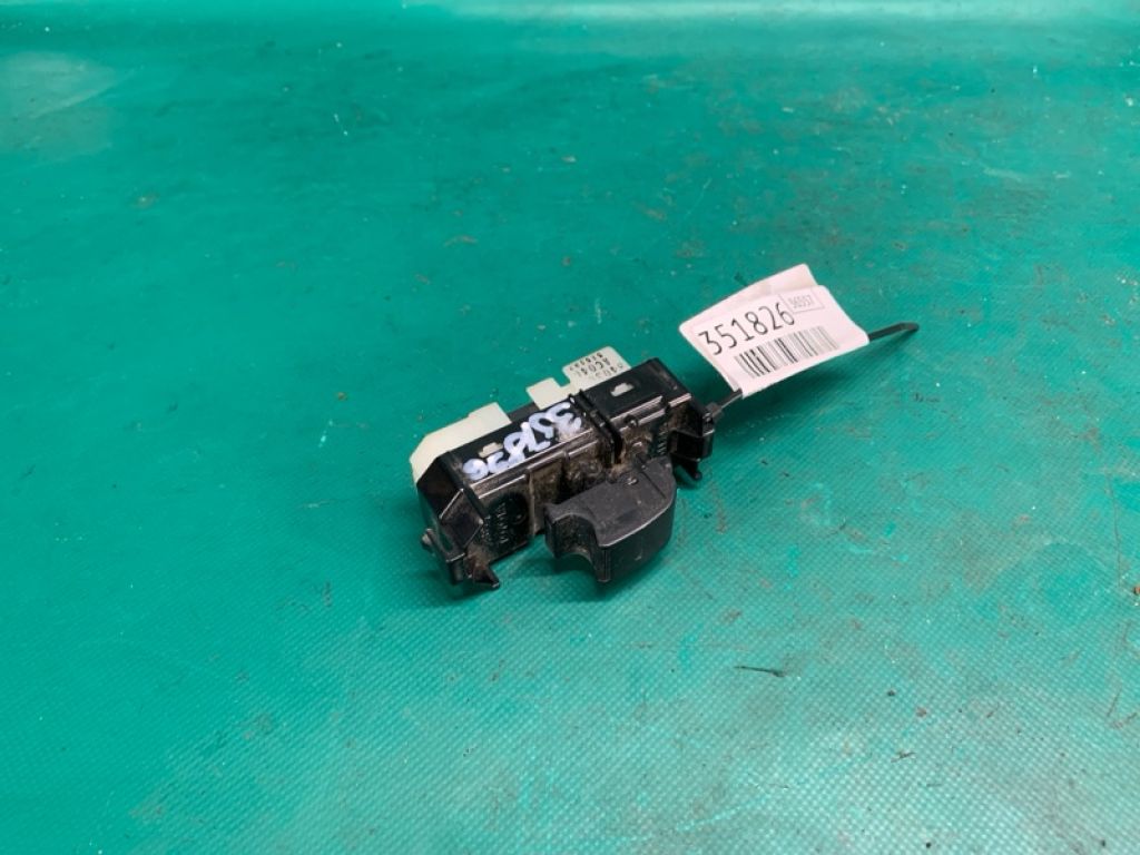 84030AC040 | Кнопка стеклоподъемника передн. прав. TOYOTA AVALON 05-12 - Фото 2