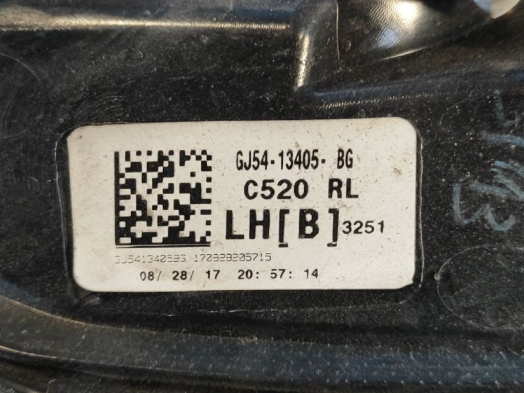 GJ5Z-13405-C | Фонарь наружный лев. FORD ESCAPE 12-19 - Фото 6