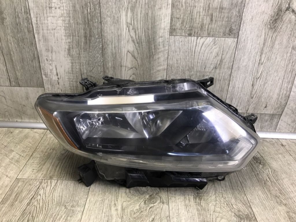26010-4BA0A | Фара прав. NISSAN X-TRAIL/ROGUE T32 13-20