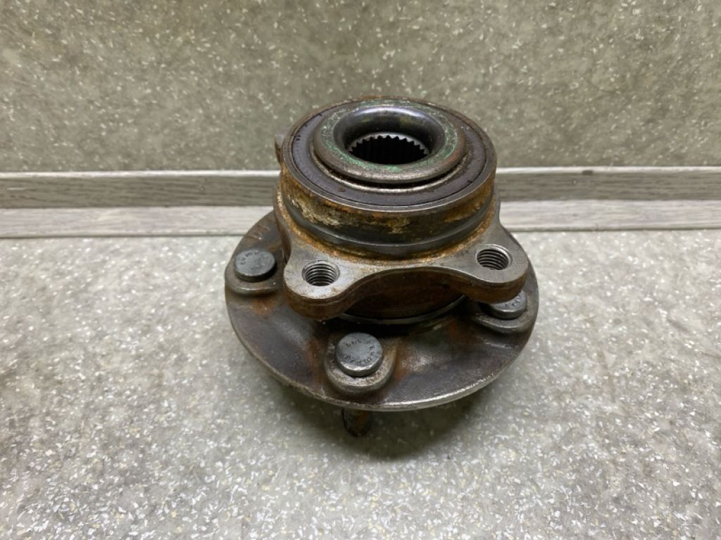 DG9Z-1104-U | Ступица передн. FORD FUSION 14-