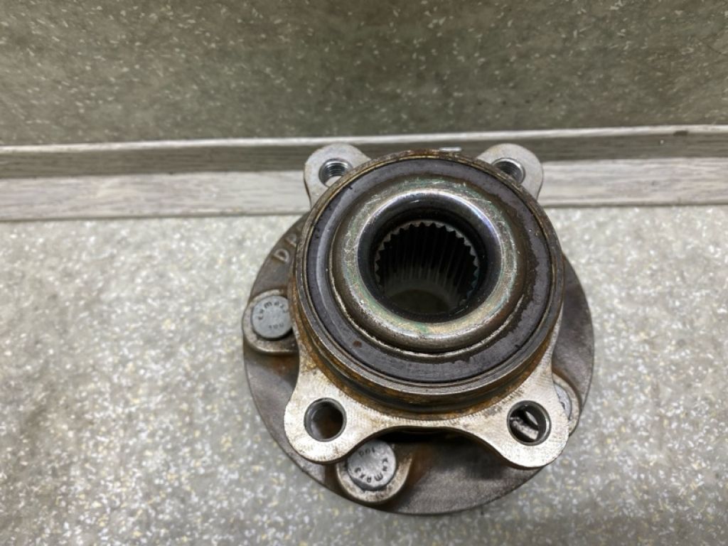 DG9Z-1104-U | Ступица передн. FORD FUSION 14- - Фото 3