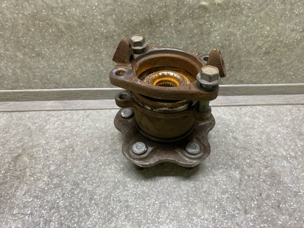 43202-4BF0A | Маточина колеса задн. NISSAN X-TRAIL/ROGUE T32 13-20