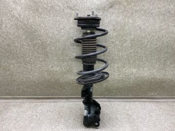 Амортизатор передн. прав. MAZDA 3 BM 13-19 Амортизатор передн. прав. MAZDA 3 BM 13-19