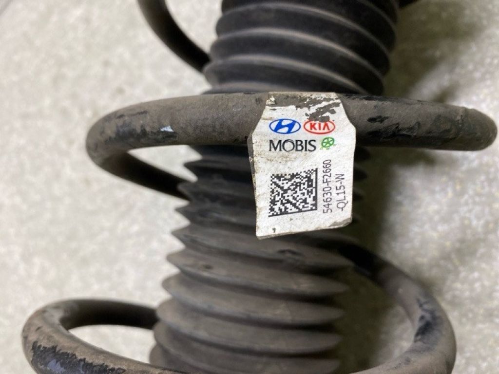 54661-F2700 | Амортизатор передн. прав. HYUNDAI ELANTRA AD 16- - Фото 3