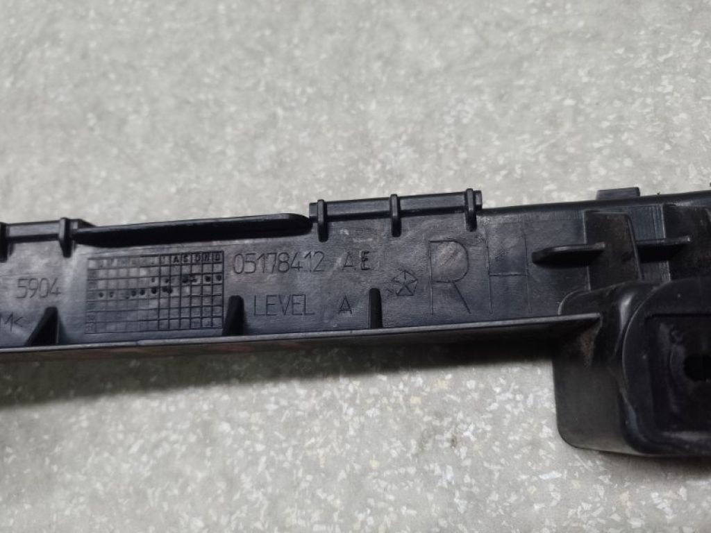 5178412AB | Кронштейн заднього бампера прав. DODGE JOURNEY 08-20 - Фото 4