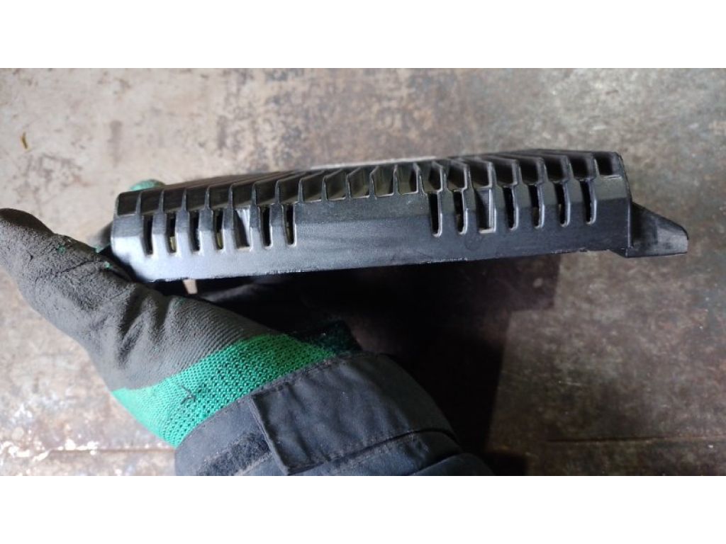 GM1A-66-92X | Підсилювач звуку MAZDA 6 GG 02-07 - Фото 3