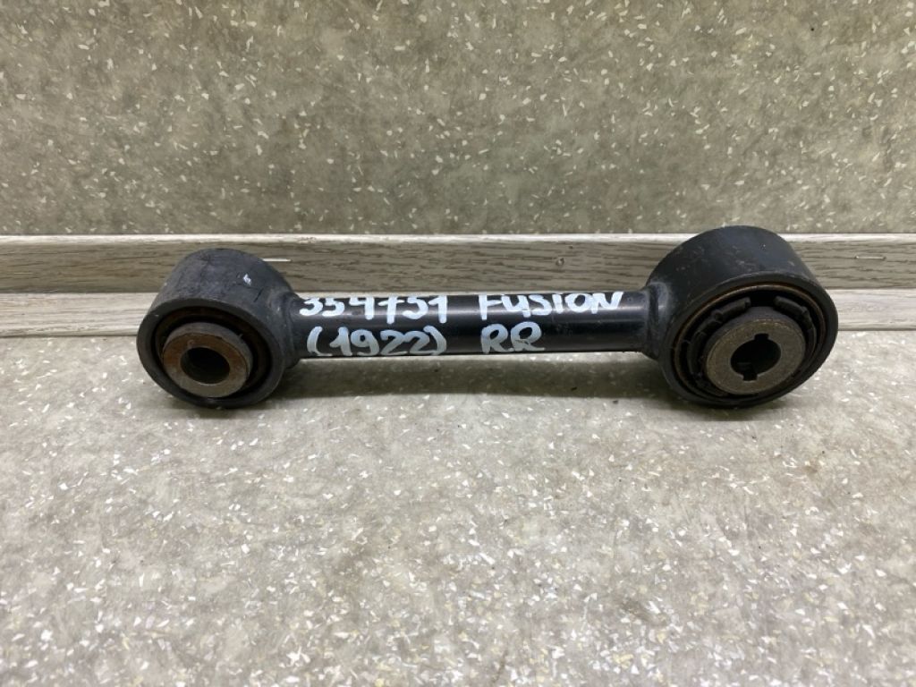 DG9Z-5A972-C | Важіль задньої підвіски нижній поперечний FORD FUSION 14-