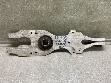 Важіль задньої підвіски нижній поперечний FORD ESCAPE 19 -