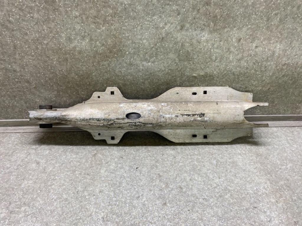 LX6Z-5500-F | Важіль задньої підвіски нижній поперечний FORD ESCAPE 19 - - Фото 2