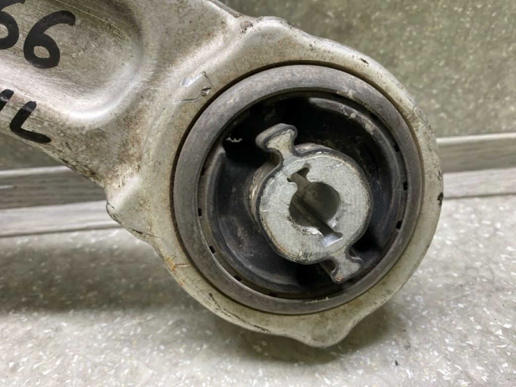 LX6Z-3079-B | Важіль передньої підвіски нижній лів. FORD ESCAPE 19 - - Фото 3