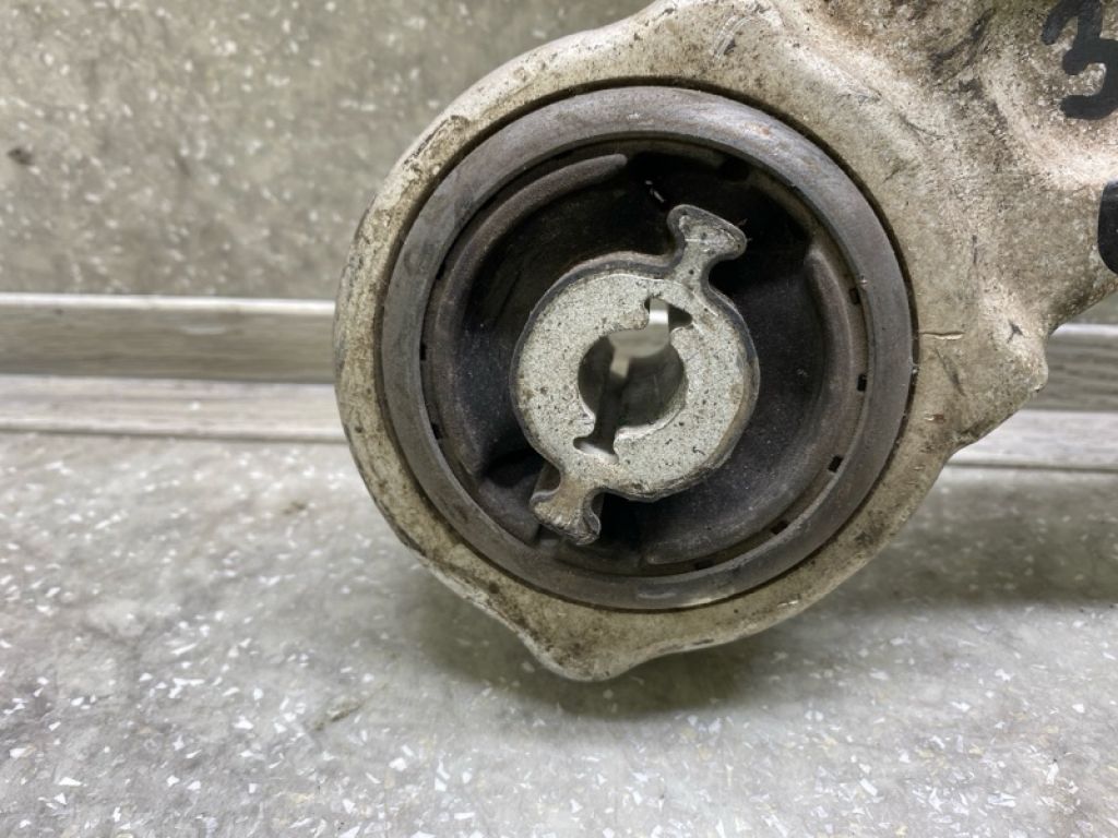 LX6Z-3078-B | Важіль передньої підвіски нижній прав. FORD ESCAPE 19 - - Фото 3