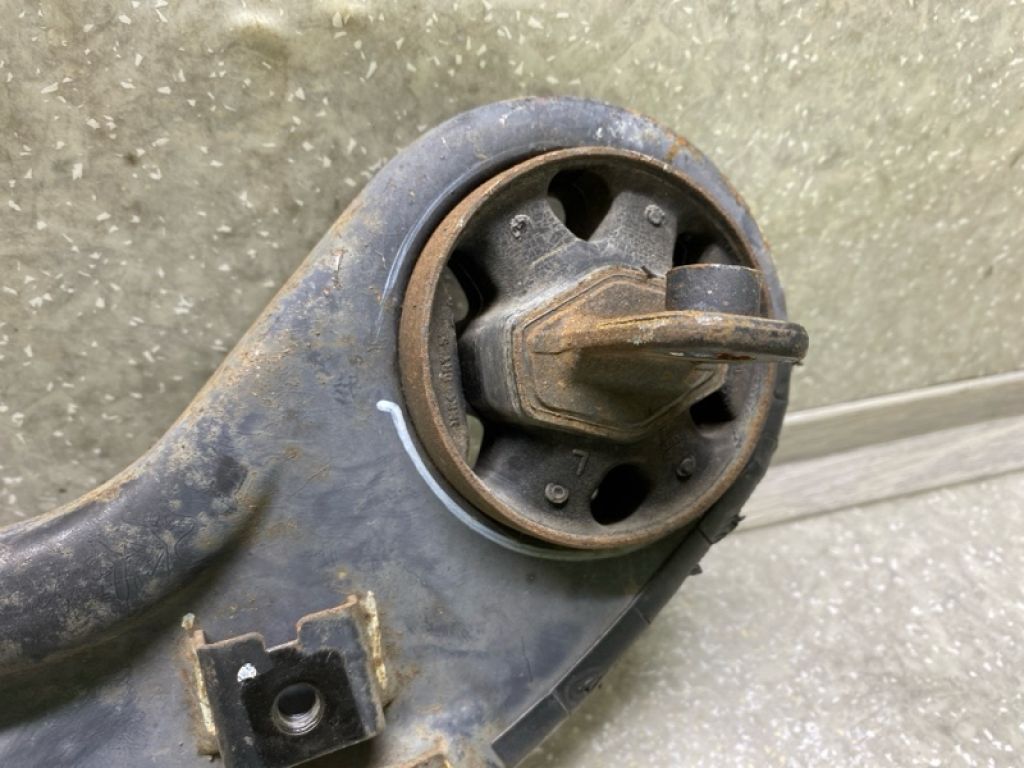 55270-2P450 | Важіль задньої підвіски поздовжній лів. HYUNDAI SANTA FE (DM) 12-18 - Фото 3