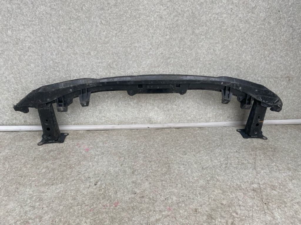 BCYE-34-880 | Підсилювач переднього бампера MAZDA CX-30 19-