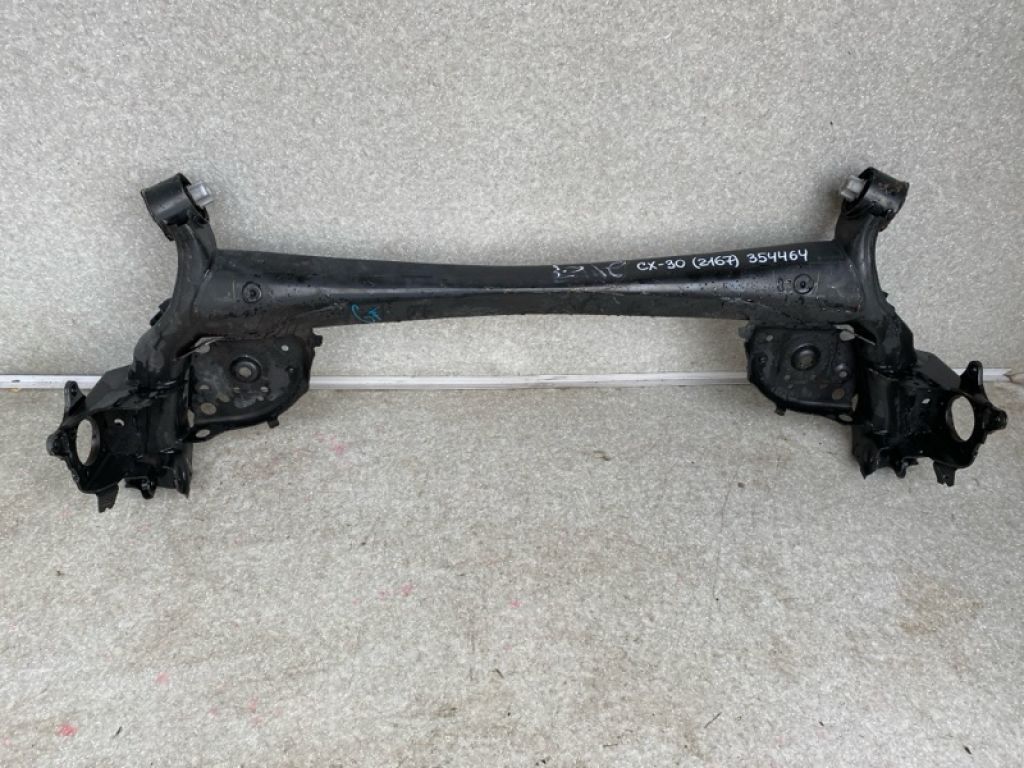 DGH9-28-B0XD | Балка задньої підвіски MAZDA CX-30 19-
