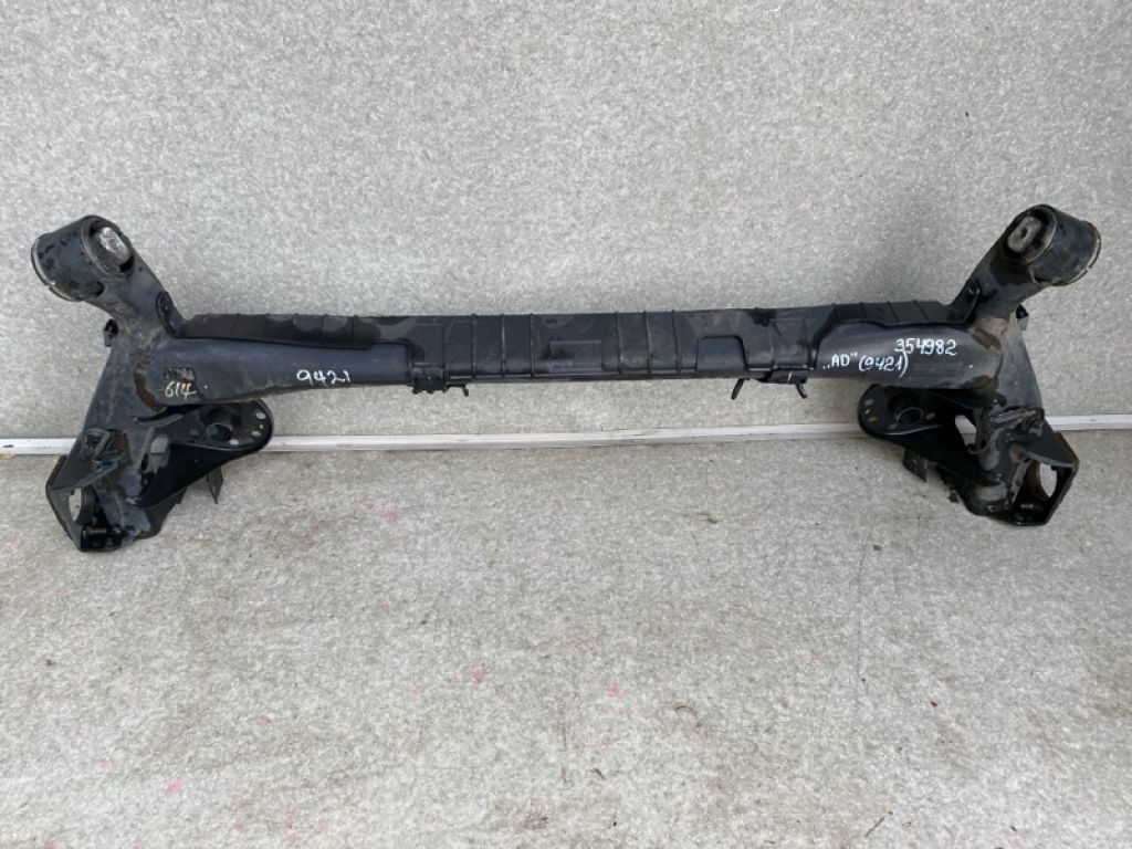 55100-F2000 | Балка задньої підвіски HYUNDAI ELANTRA AD 16-