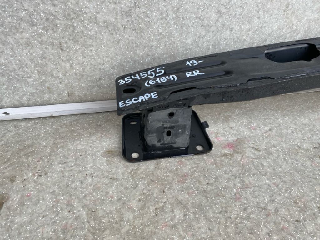 LX6Z-17906-D | Усилитель заднего бампера FORD ESCAPE 19 - - Фото 2