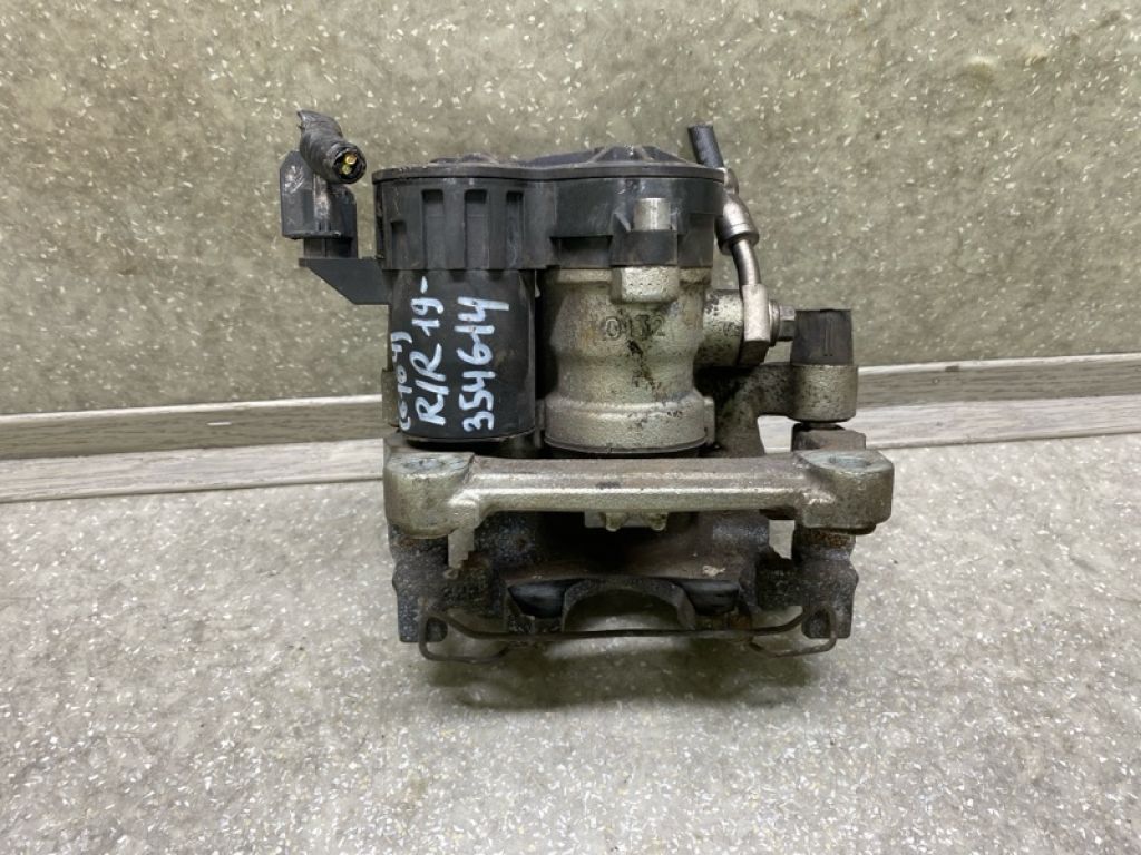 JX6Z-2386-L | Супорт гальмівний задн. прав. FORD ESCAPE 19 - - Фото 3