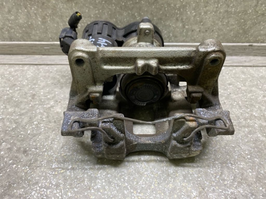 JX6Z-2386-L | Супорт гальмівний задн. прав. FORD ESCAPE 19 - - Фото 4